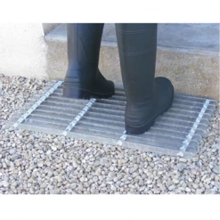 Accessoires De Jardinage Grille Gratte-pieds En Acier Galvanisé 60 X 30 Cm Guillouard 013830